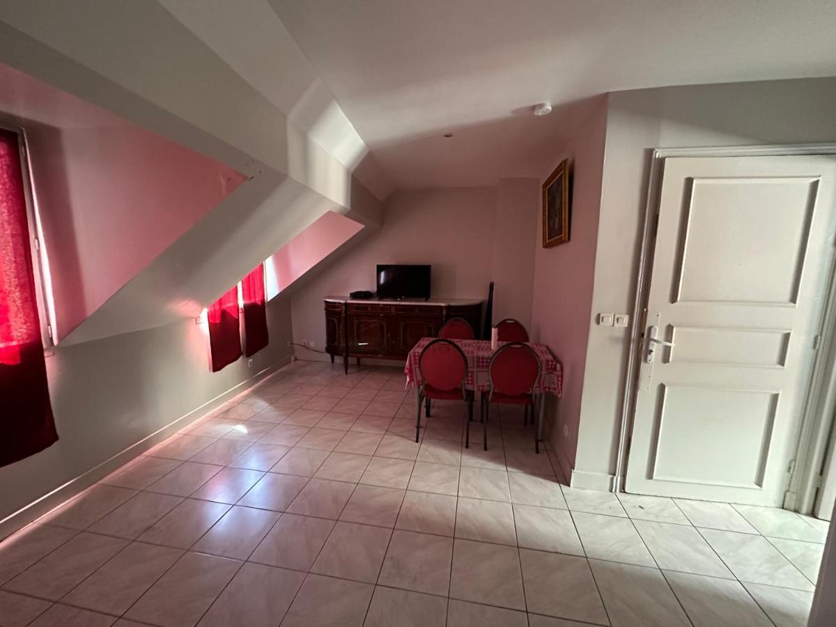 Appartement Meuble Vincennes Exterior photo